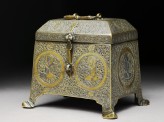 Casket with figural decoration (EA2009.23)
