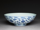 Blue-and-white bowl with lotus scrolls (EAX.1389)