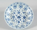 Blue-and-white dish with floral decoration (LI1301.144)