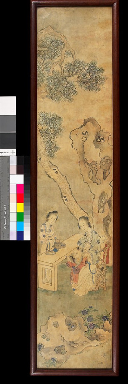 Figures in a gardenfront