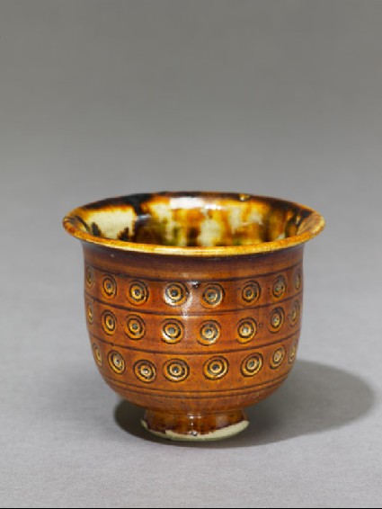 Cup with incised decorationoblique