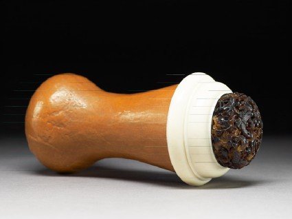 Gourd cricket cage with tortoiseshell and ivory lidoblique