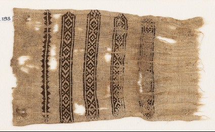 Textile fragment with diamond-shapes and trianglesfront