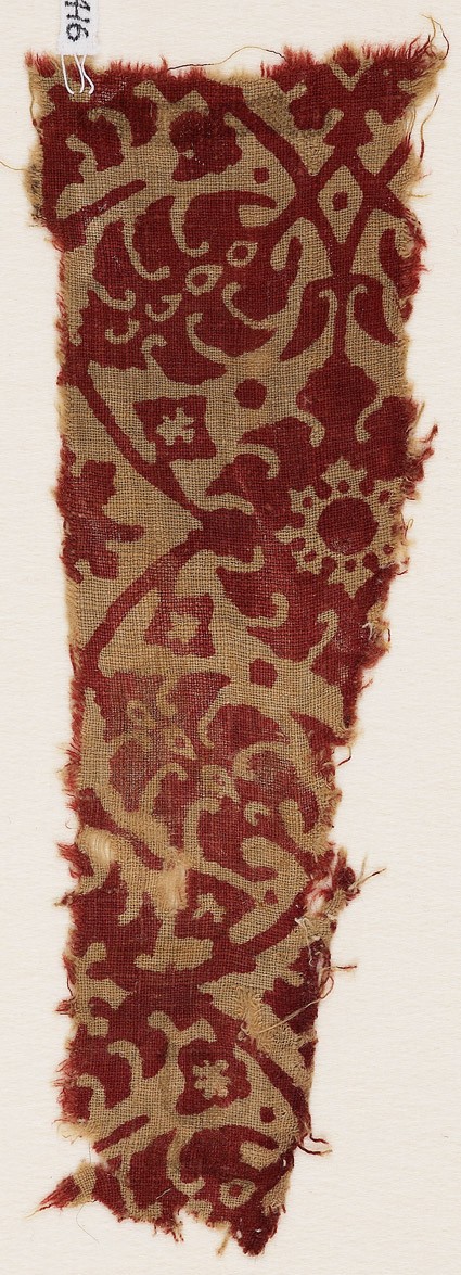 Textile fragment with tendrils, leaves, and flowersfront