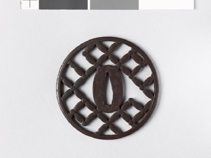 Round tsuba with shippō diaper of interlaced circlesfront