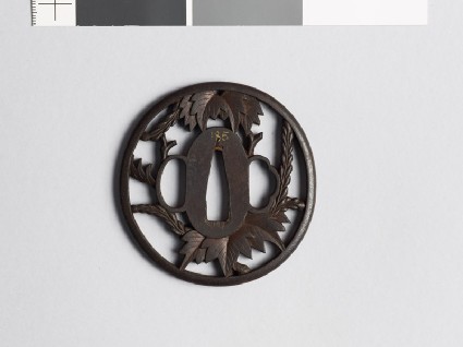 Tsuba with kiri, or paulownia leavesfront