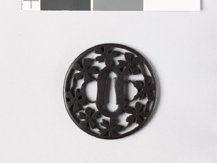 Tsuba with cherry blossomsfront