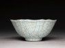 Bowl with crackled glaze in the style of Ge ware (side)